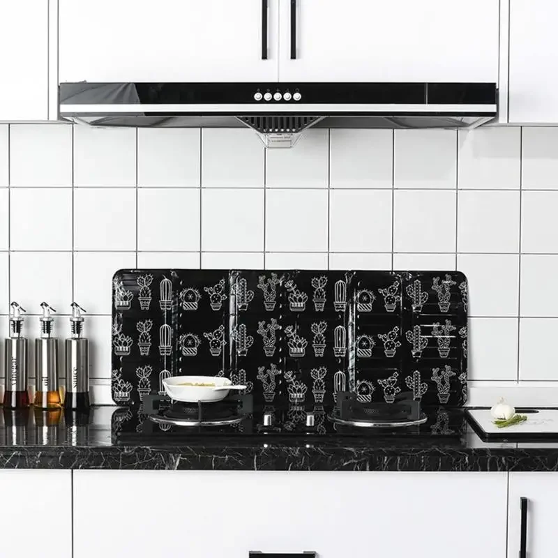 Kitchen Gas Stove Baffle Non Stick Aluminum Foil Splash Guard Adjustable Design Easy To Clean Protects Walls and Counters for kitchen splatter screen,kitchen splash guard