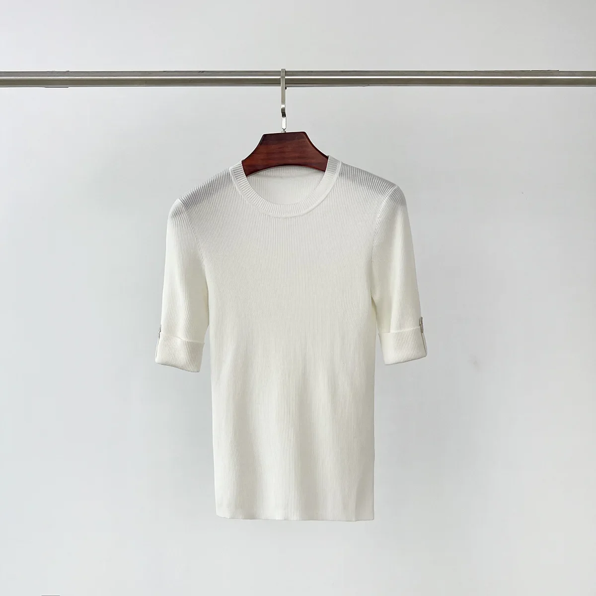 

Women 2024 Spring Summer New Chain Solid Color Round Neck Pullover Wool Blended Knitted Short Sleeves