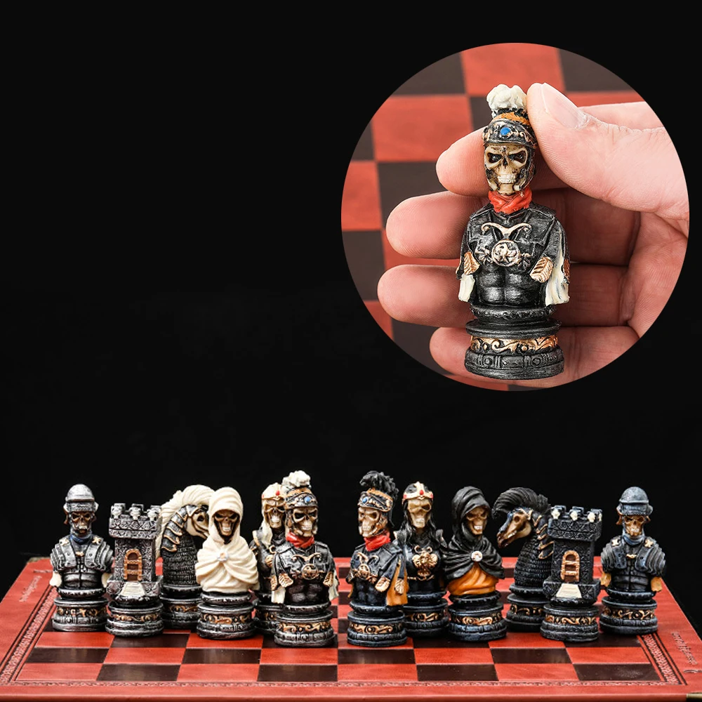 Horror Theme Chess Resin Material Hand-painted 32 Pieces with Embossed Leather Chess Board Gift Board Games Can Choose From Many - Image 4