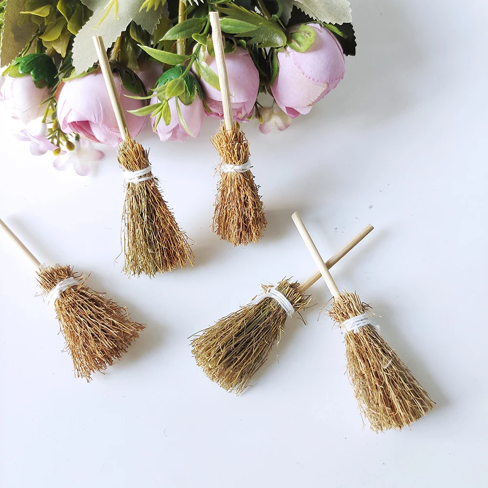 Slide image 5d939f6fe6914b53b7bcfc095b66f15c