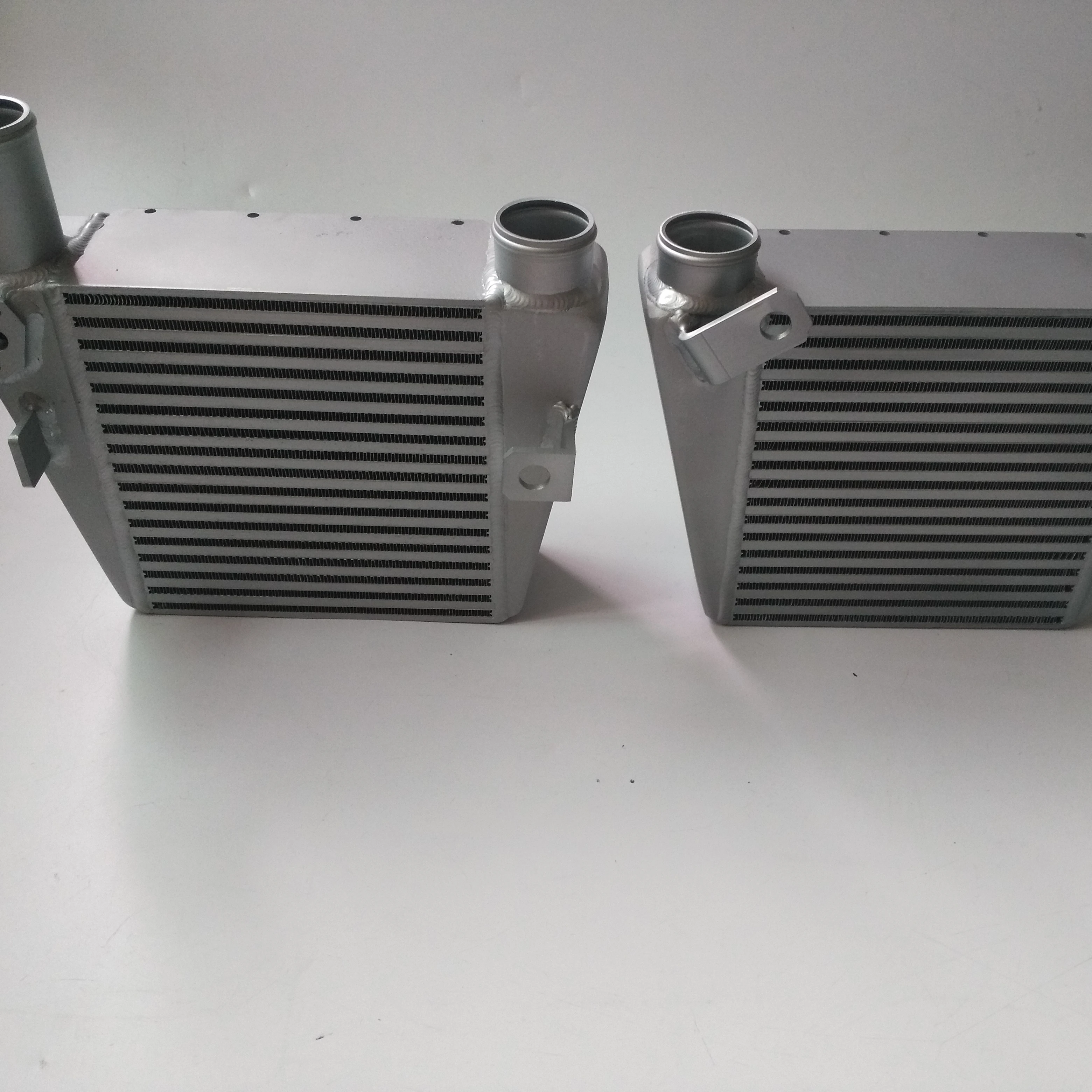 

side mount intercooler 2.0t for audi 2.0t b7 a4 performance intercooler