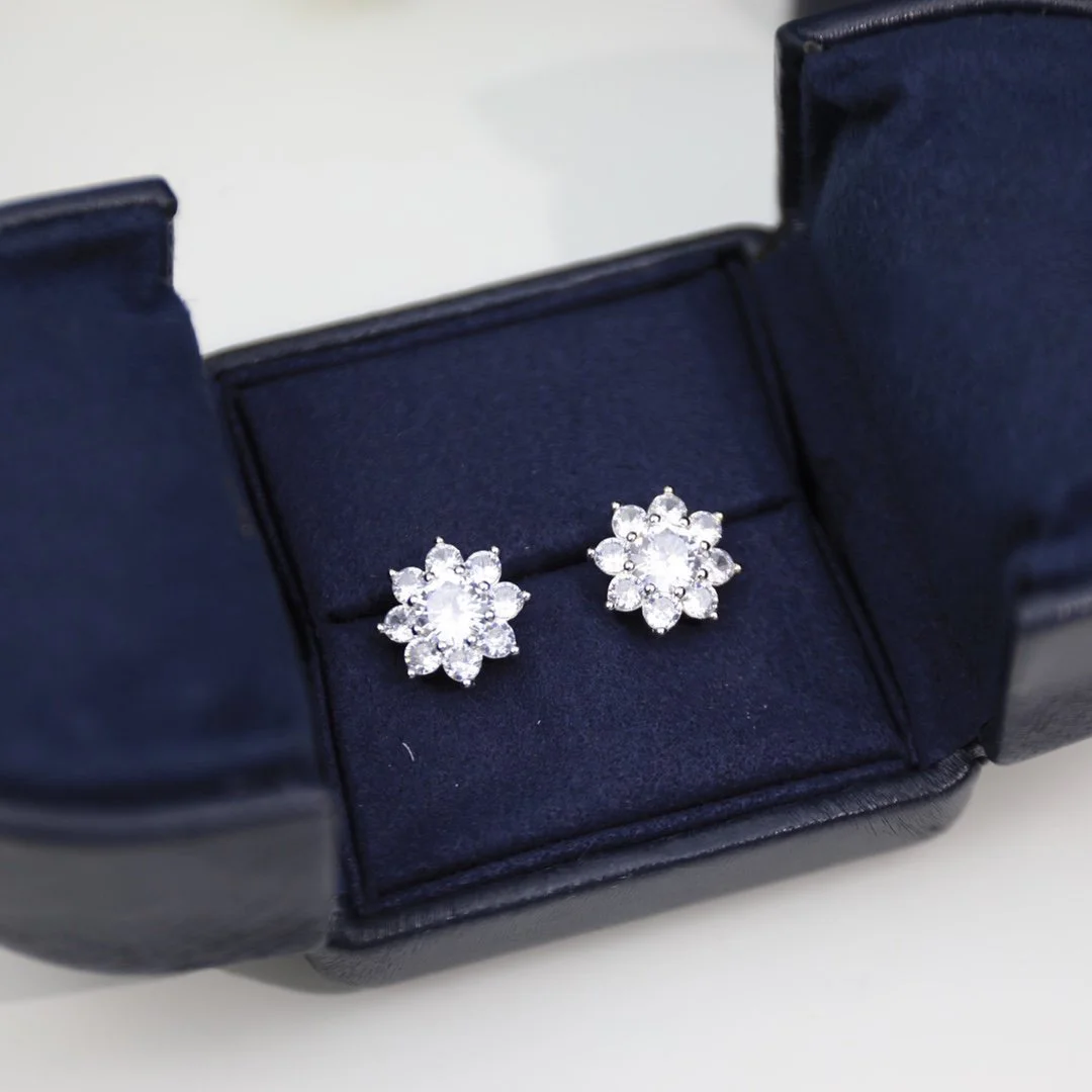 2022 New Hot Brand Sterling High Carbon Drill Flower Earrings Diamond Version Brand EarringsEar Studs