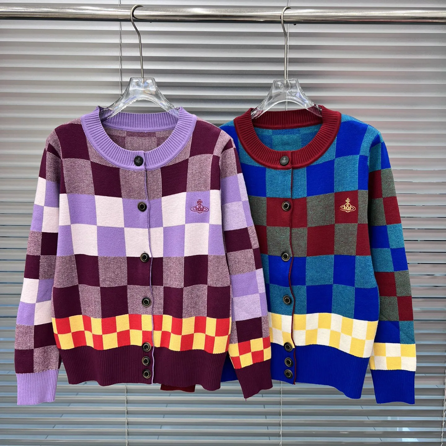 

Вязаный кардиган с шахматной вышивкой для женщин Лиза трендовый Топ фиолетовый цвет с длинными рукавами весенние винтажные куртки пальто