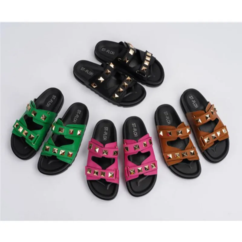 Women Flip Flops Flats Big Size Female Shoes Summer New Rivet 2023 Casual Indoor Round Toe Ladies Slides Outside Cloud Slippers