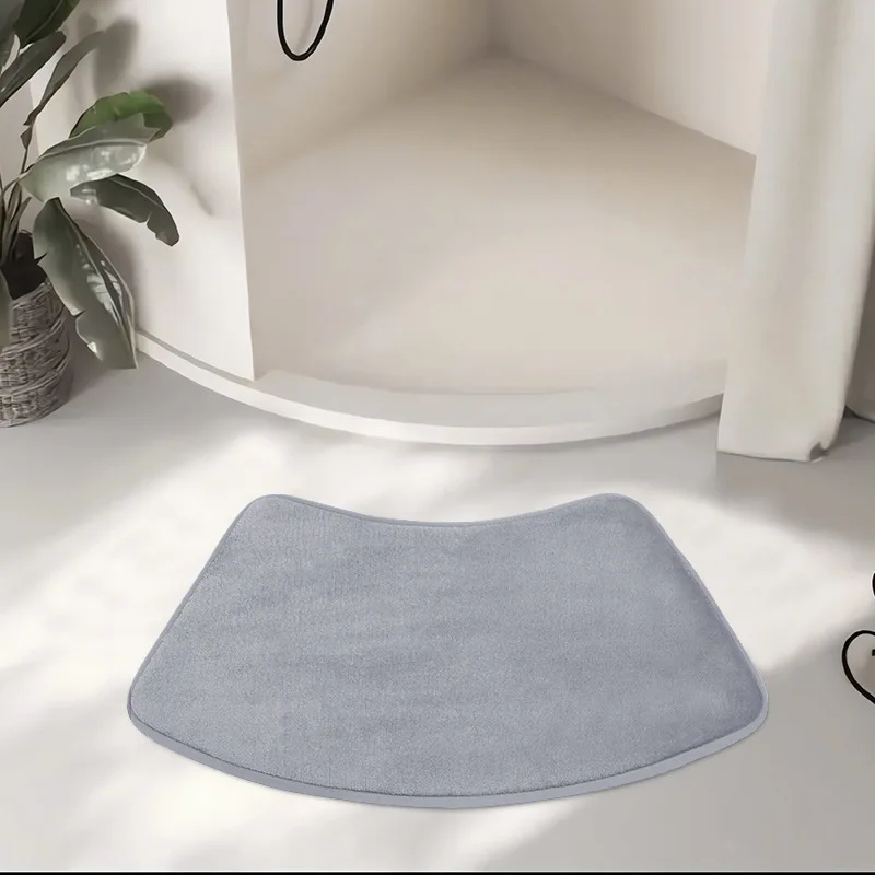 2025 Solid Color Flannel Bath Mat PVC Bottom Curved Fan-shaped Floor Mats High Quality Soft Absorbent Non-slip Mat for Bathroom