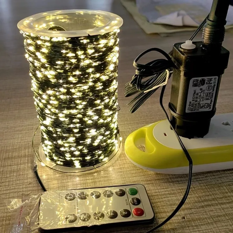 thumbnail image 1 of Cadena de luces LED de 30 m/50 m con 8 modos de control remoto, 220 V, para decoración de bodas, Navidad, fiestas y Año Nuevo, 1 of 4