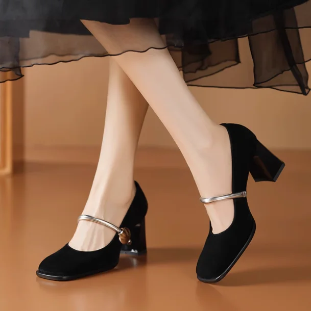 Square head frosted Mary Jane shoes for women 2024 new retro coarse single order shoes versatile leather buckle with high heels 5