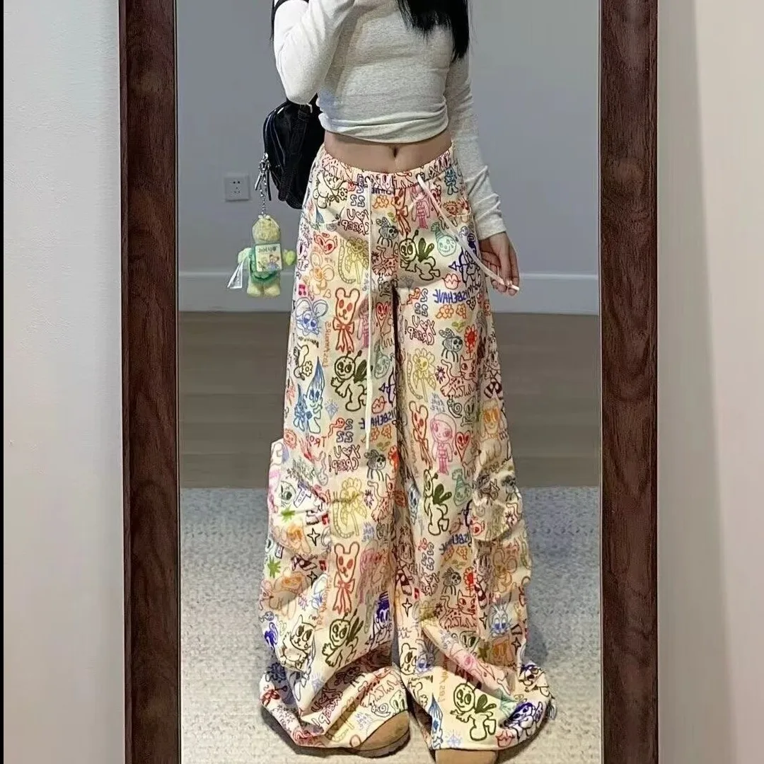 Graffiti-Druck y2k Streetwear Design Cargo hose Frauen Französisch ästhetische Kunst weites Bein Hosen Frauen niedlich All-Match Freizeit hose