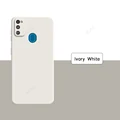 Lvory White
