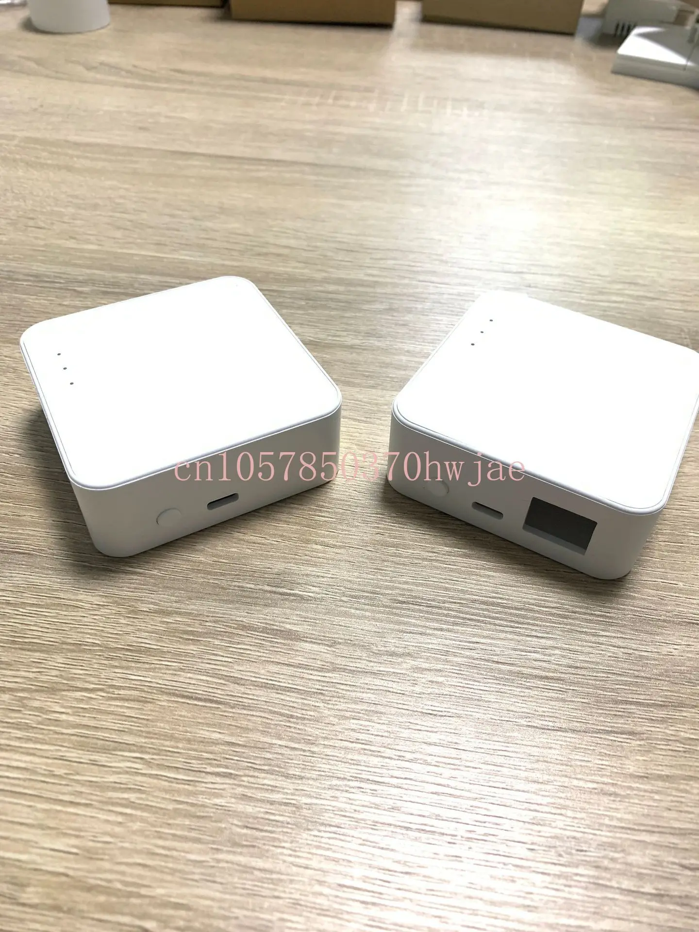 

Wireless Gateway Shell 73*71 * 27mm Graffiti Smart Bluetooth ZigBee Dual-Mode Smart