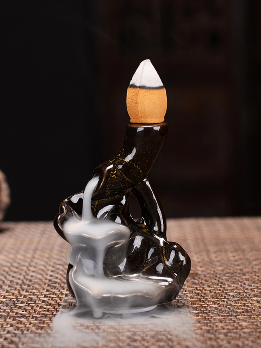 مبخرة صغيرة ذات تدفق خلفي القرع تحويل الأشياء حول...