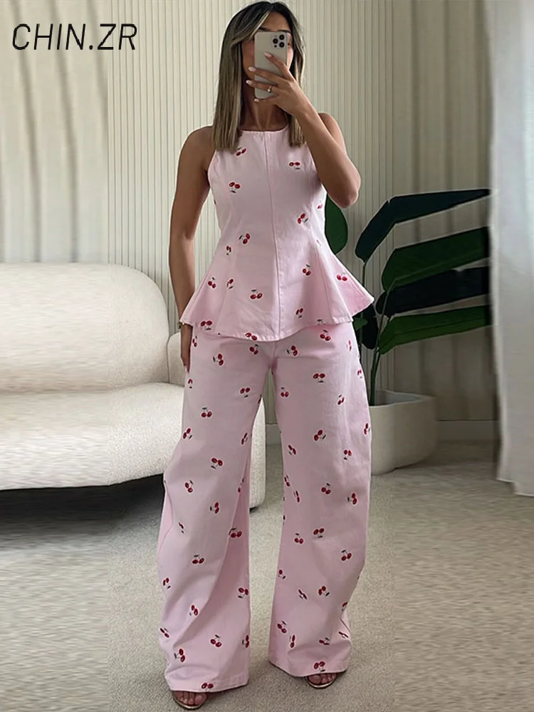 ชุดสวยพร้อมเสื้อ ลูกไม้ฉลุลาย โชว์เอว ชุดลำลองสำหรับสาวๆ