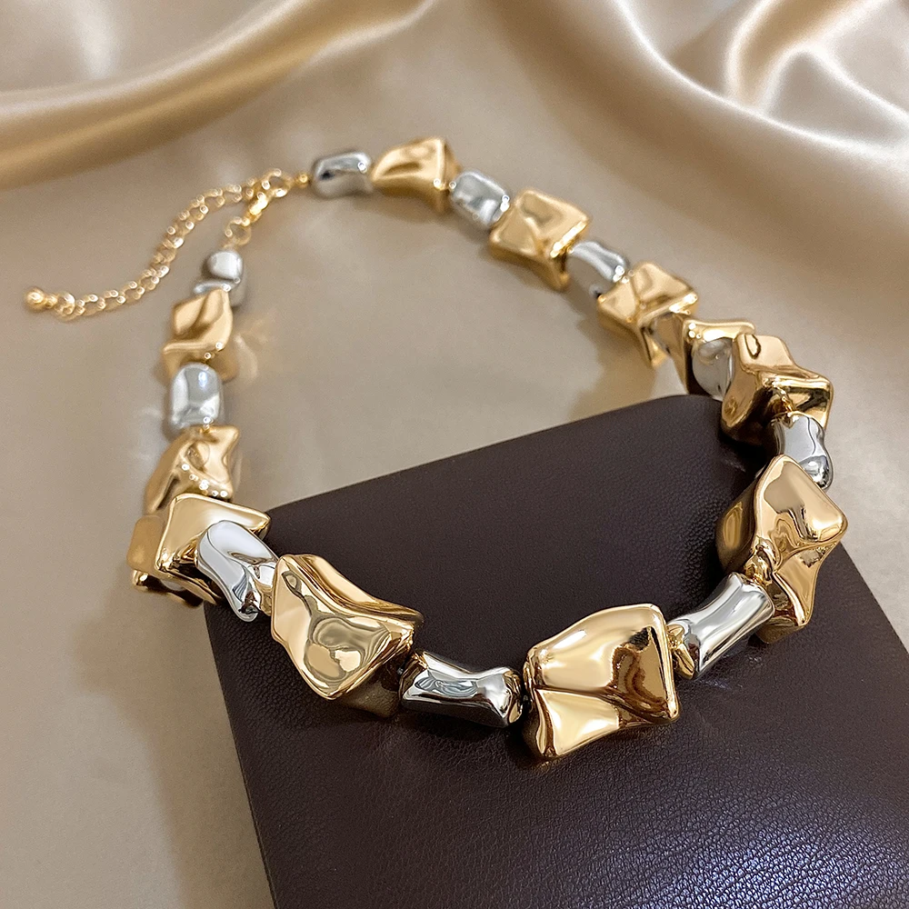 Einzigartiges Design Damen Halskette Chunky CCB Zweifarbig Gold Silber Farbe Unregelmäßige geometrische Halskette Statement Modeschmuck Geschenk