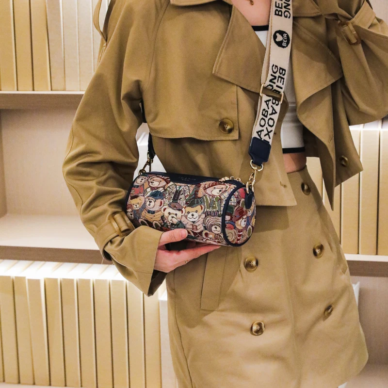 kawaii bear pattern women shoulder bag for Girls samll BeiBaoBao women's bag fashion Barrel-shaped crossbody bags for women 2023