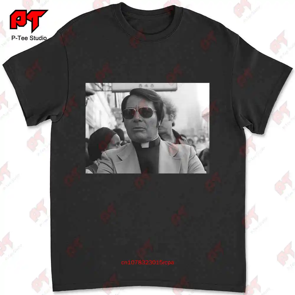 

Футболка Rev. Jim Jones V2 LNQJ