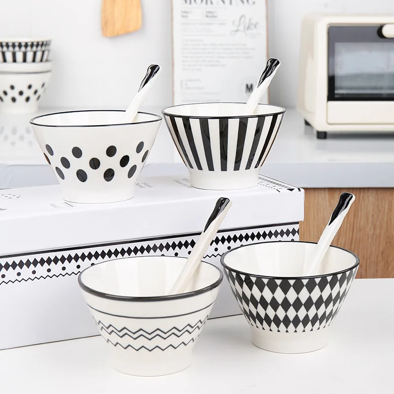 

Керамическая посуда в стиле Хепберн: Сделайте свою еду лучше с домашними коническими чашами