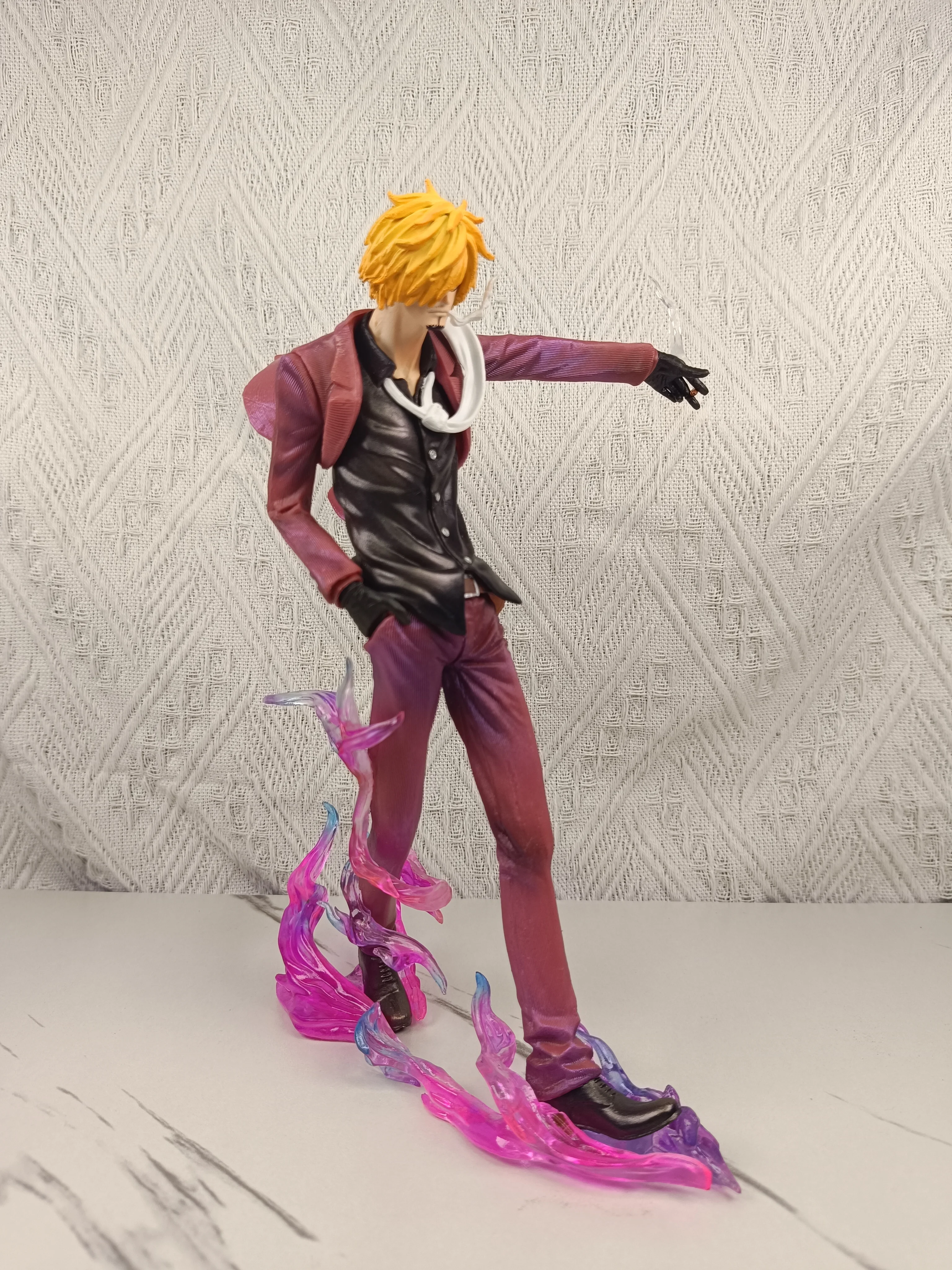 Sdeafe8eb47f44c59891b4746f6dd2ffd2 - One Piece Figures UK Store