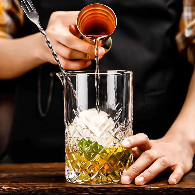Cocktail Shaker 700ml Whiskey Glass Cup Cocktail Shaker Professional cocktail mixing cup Crystal Glass Bartender Mixing Bar tool Stirring Cups