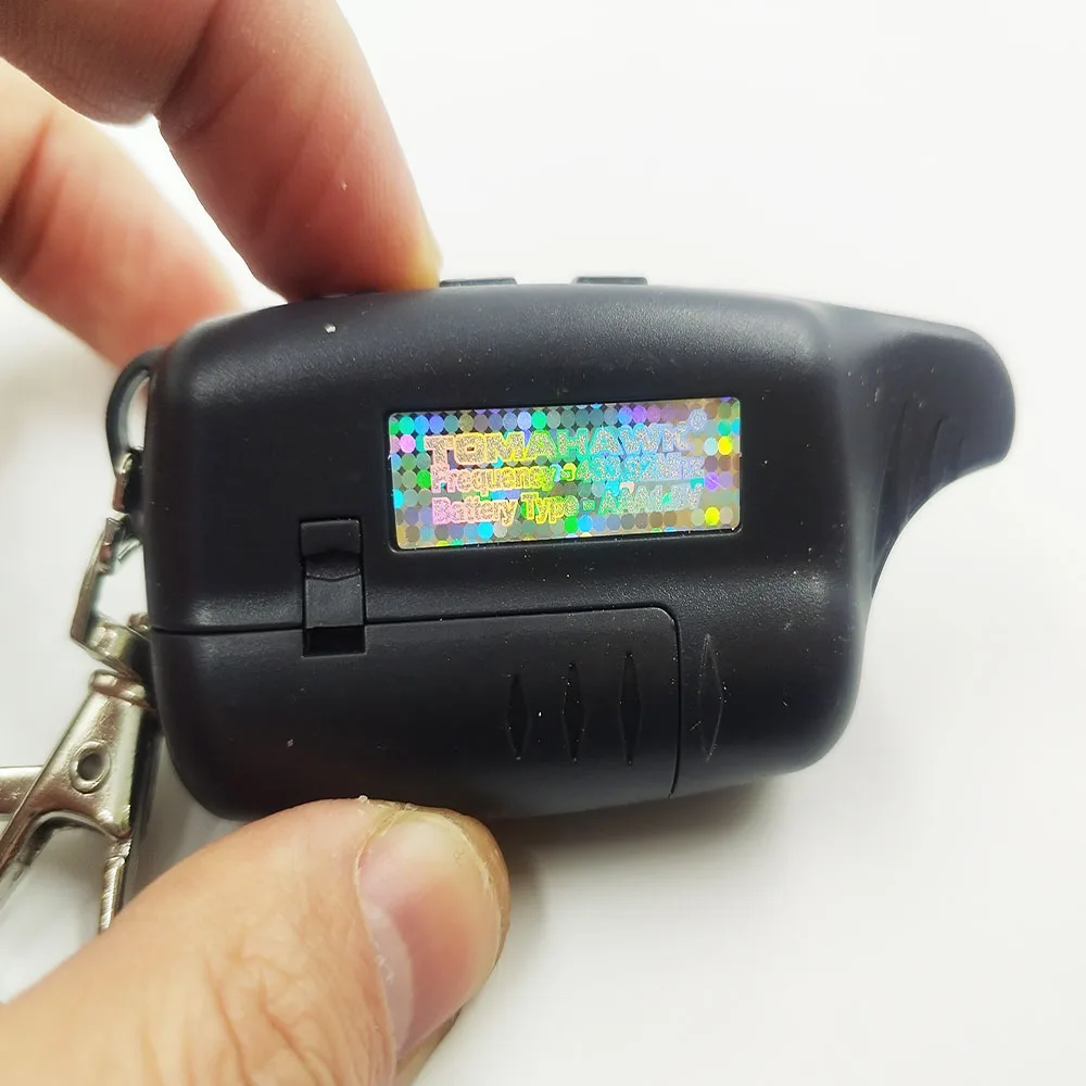 Tomahawk TW9030 LCD Remote Control Key Fob Trinket for Russian TW 9030 TW9020 two way car alarm system TW-9030 Keychain