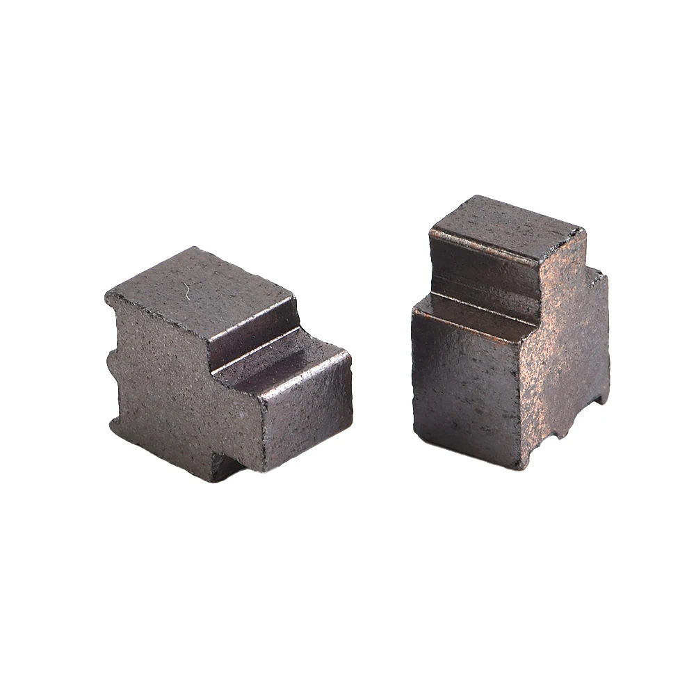 Рисунок 5 - Набор угольных щеток для электродрели