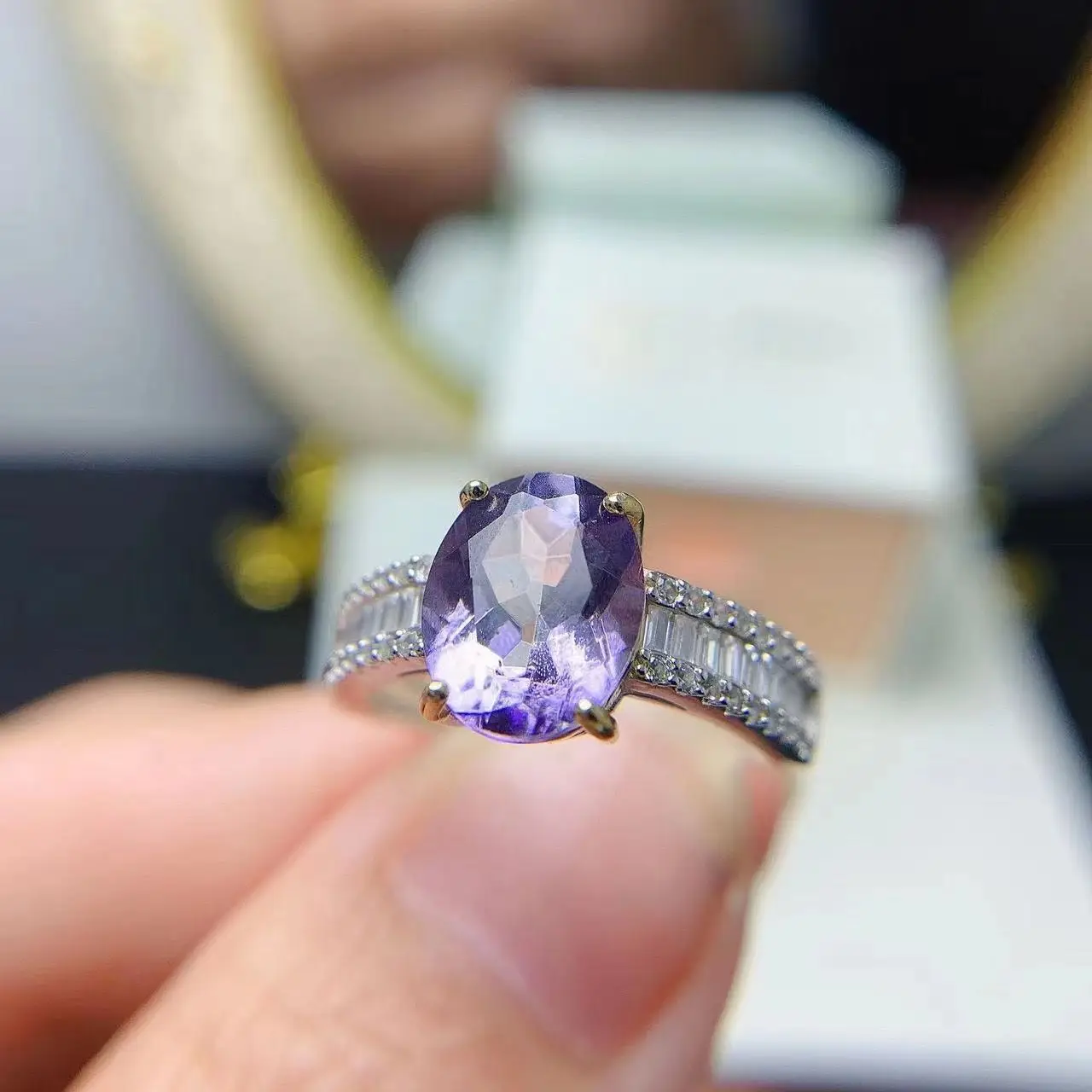 

Best Seller Ring Jewelry For Woman Fashion Ring With Natural Tanzanite Gemstone 8*10mm Best Woman Lady Gift For Wedding Dating