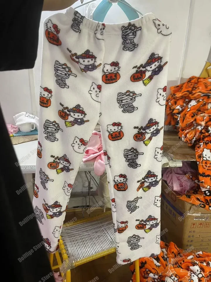 女性のためのsanrioハローキティパジャマ、ハロウィーンの