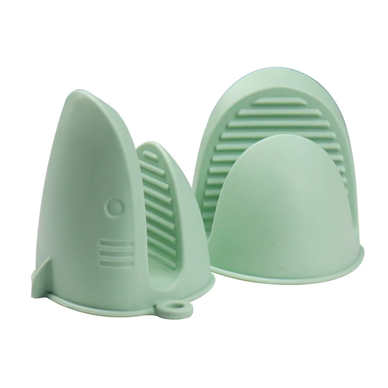 Thickened Silicone Oven Mitts Shark Shape for Kitchen Cooking Air Fryer Microwave Heat Resistant Gloves