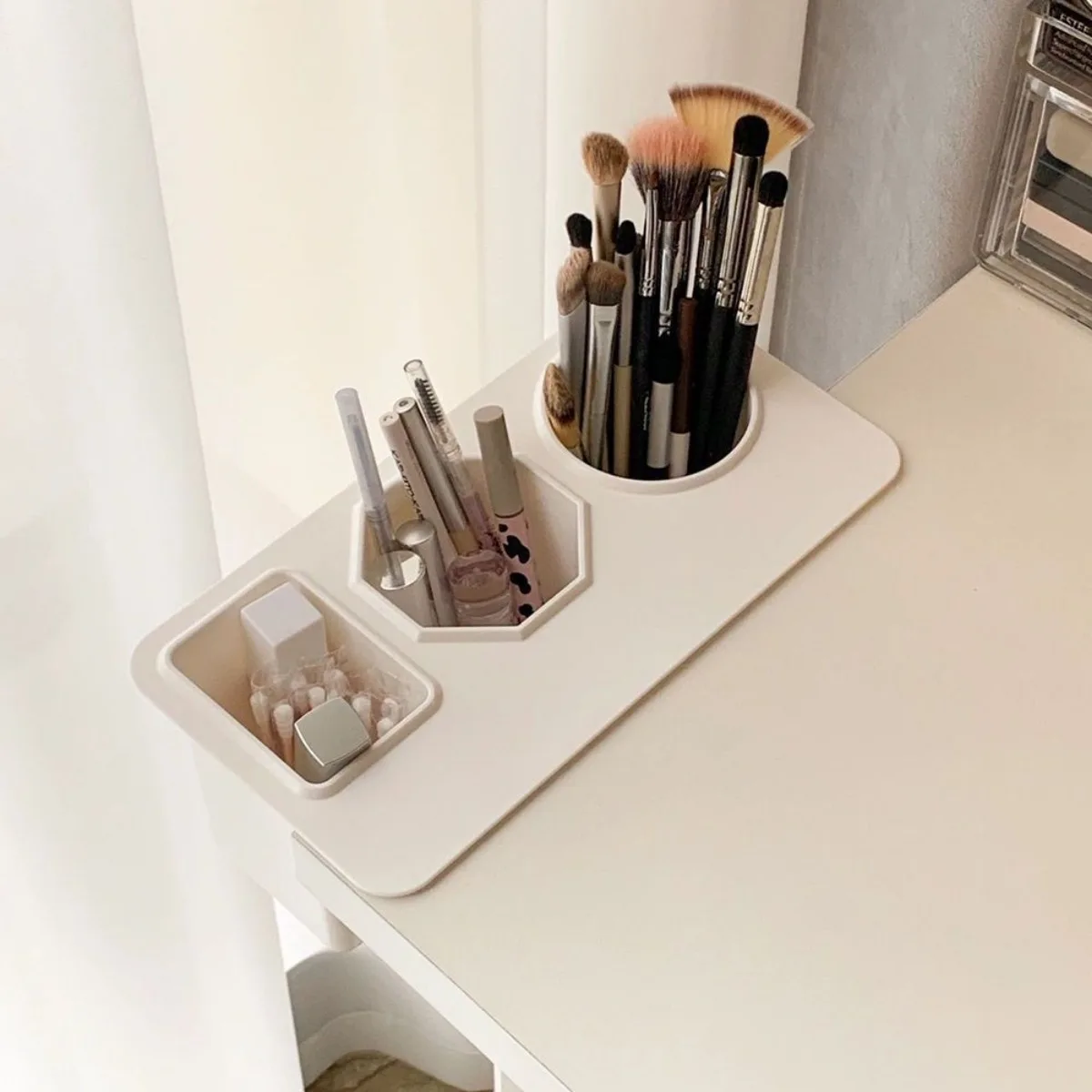 Table side storage tube large capacity multifunctional wall mounted four bedroom storage box cosmetics and stationery