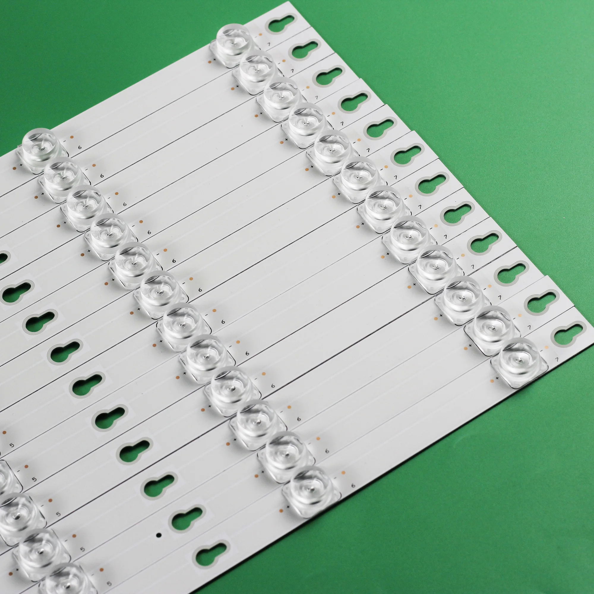 LED Ʈ Ʈ TCL 65S403 65S401 65S423 65S405 65D2900 D65A620U 65A730U U65P6046 THOMSON 65UC6306 65UC6406