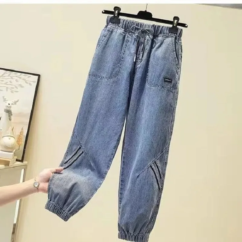 Slide image 613784d8bd1d4629a0b604f9f592c741