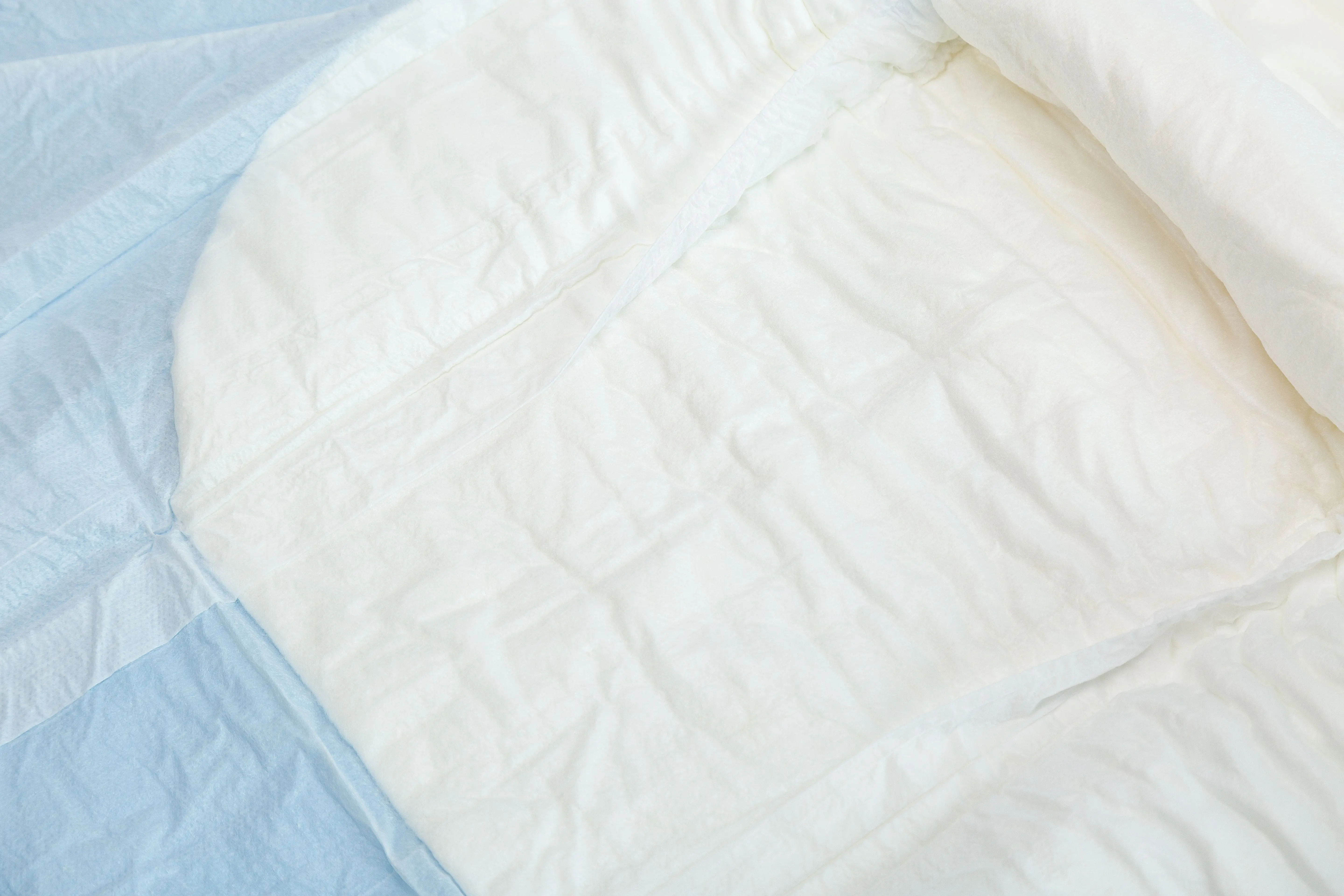 Adult diapers all sizes wholesale cheap soft Super Dry disposable elder diaper factory directly 4