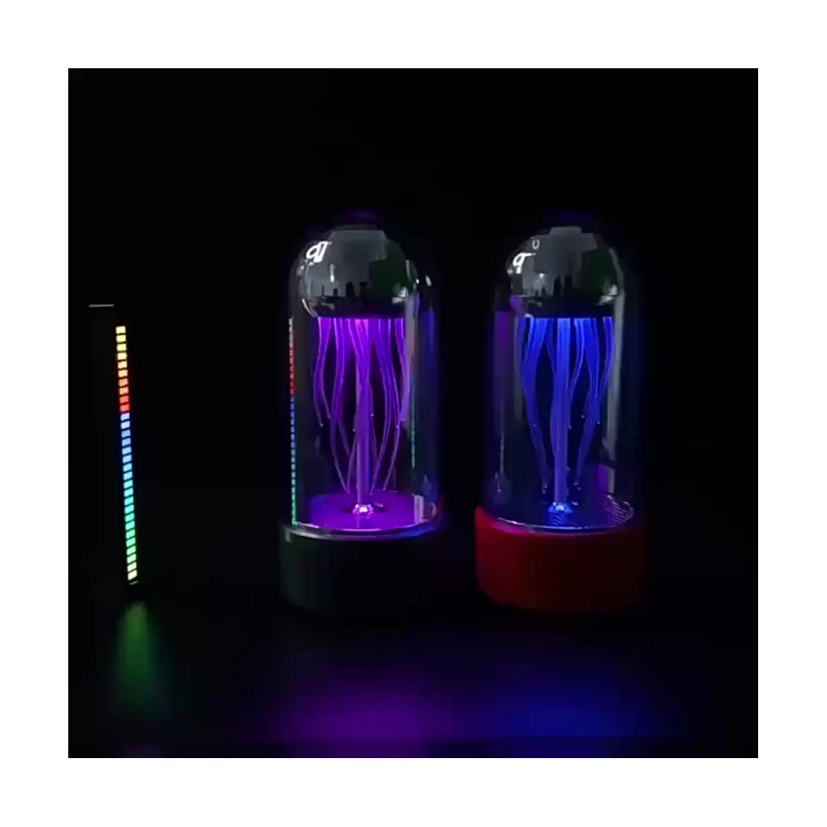 

Mechanical Mini Bluetooth Speaker Home Desktop Ornaments Wireless Octopus Audio Outdoor Subwoofer-Orange