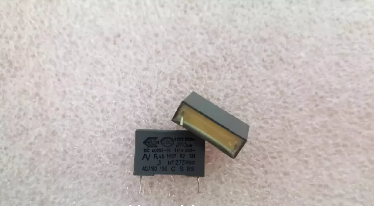 Lot High quality/10PCS 0.1UF 275Vac R.46 MKP 104K 310V Imported AV safety capacitor