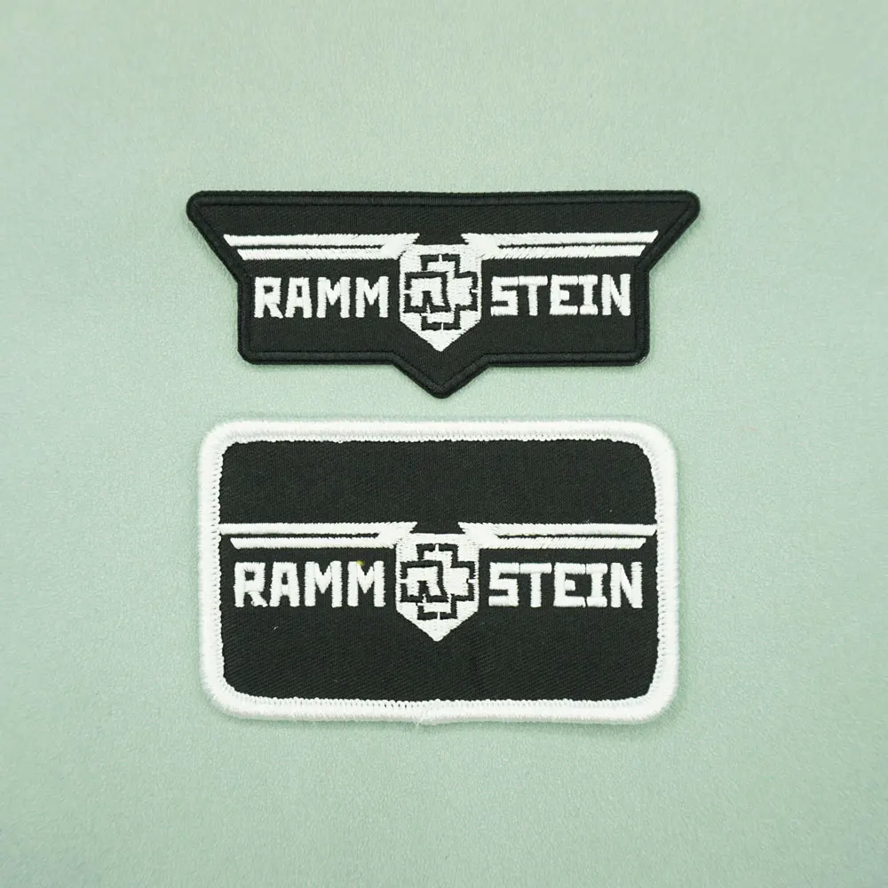 

Вышитые нашивки с логотипом RAMM STEIN с подкладкой крючком