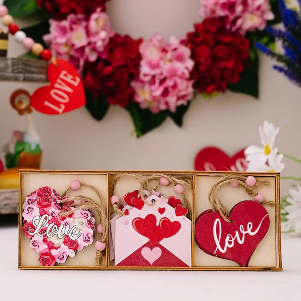 

Envelope Design Pendant Valentine's Day Wooden Heart Hanging Set with Lanyard Envelope Design Pink Decorations for Home
