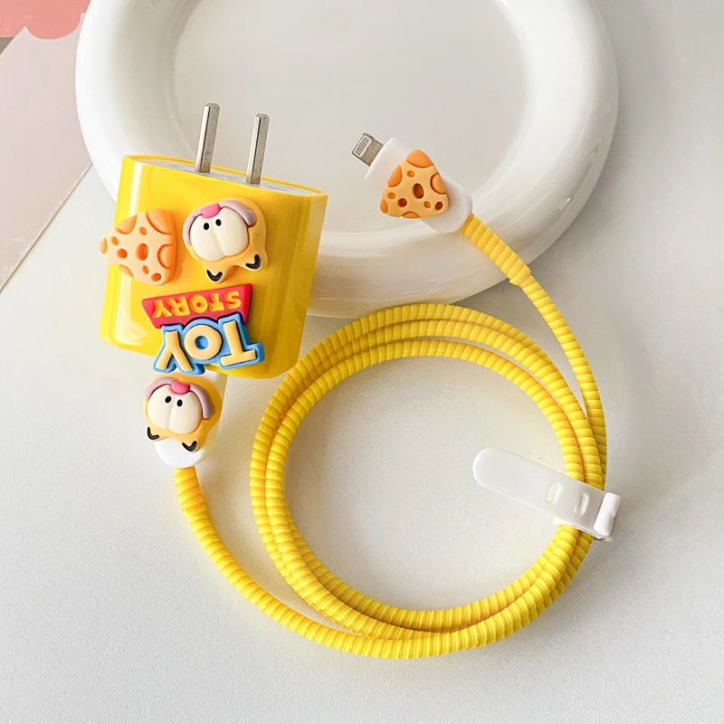 Charger Cable Protector for iPhone 15 14 13 18W 20W Charger Yellow Cat Data Line Spiral Winder Protective