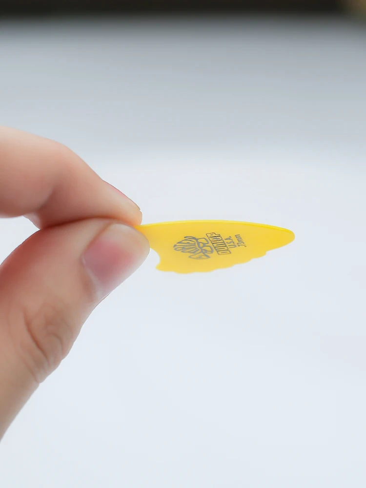 Description Picture 3 of itemDunlop Guitar Pick 414R TORTEX Fin Pick 0.5/0.6/0.73/0.88/1.0/1.14 mm Original USA Guitar Accessories