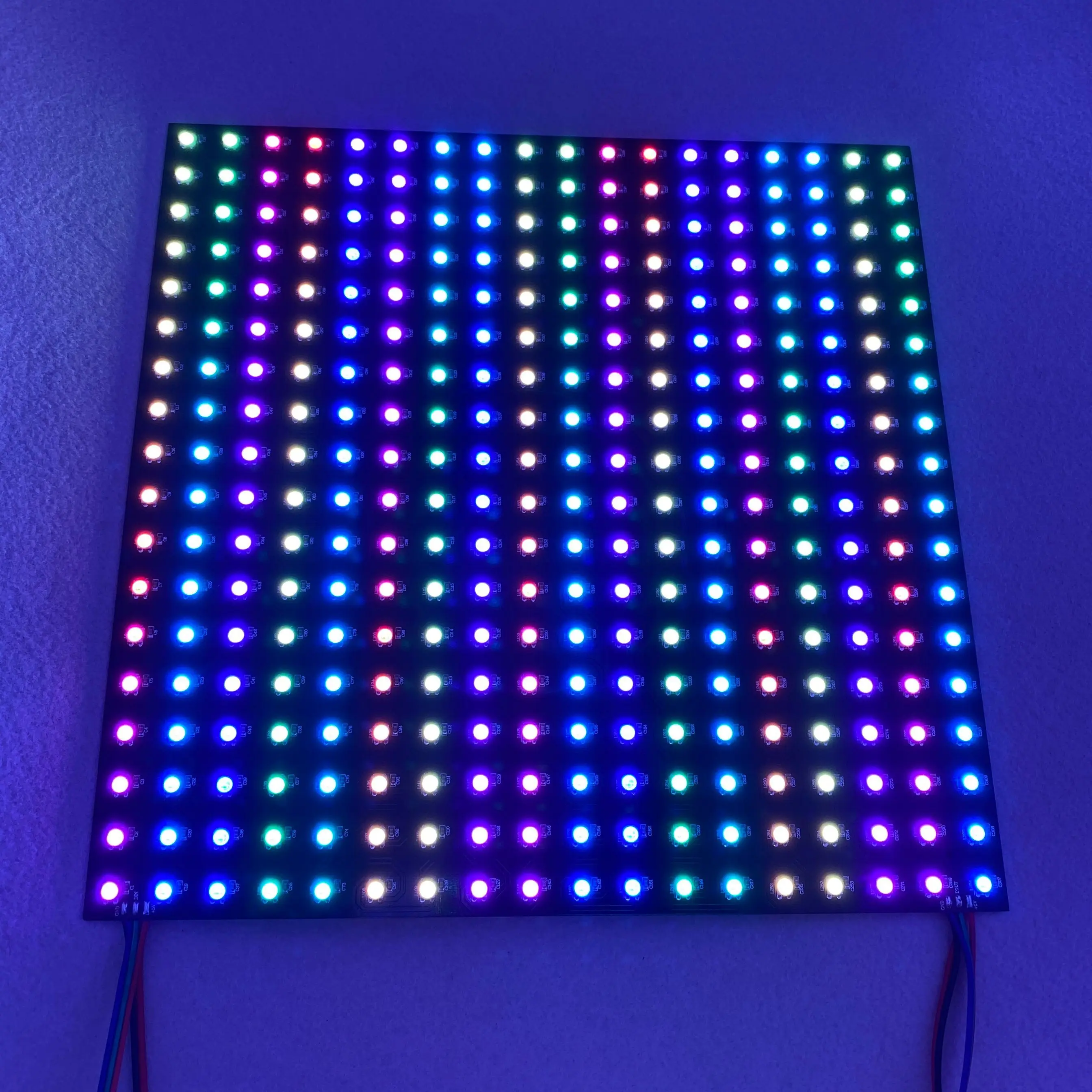 P16.6mm WS2812B 18*18픽셀 LED 디지털 리지드 패널 조명, 크기:30cm*30cm, DC5V 입력