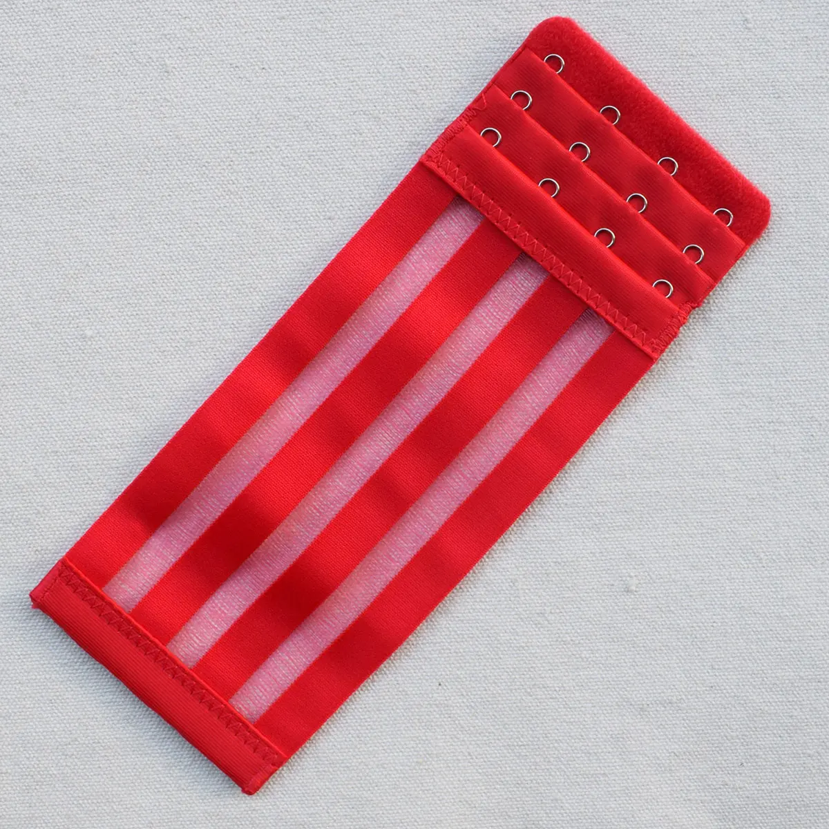 4 Rows red