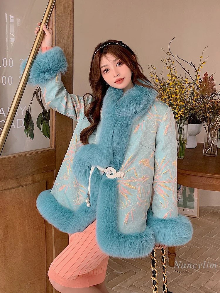 2023 New Chinese Style Buckle Imitation Fox Fur Coat Women's Fashion Embroidered Cape Coat Winter Party Daily Fur Coats Street