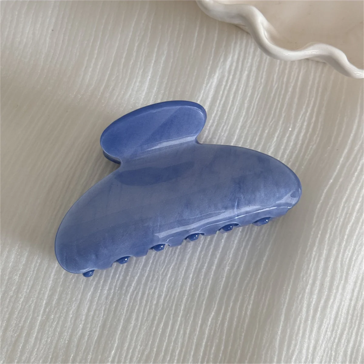 Neue Acryl Haar klaue mittelgroße frische hellblaue grüne Farbe Hai Clip Haars pangen greifen Frauen Haarschmuck – Detail 8