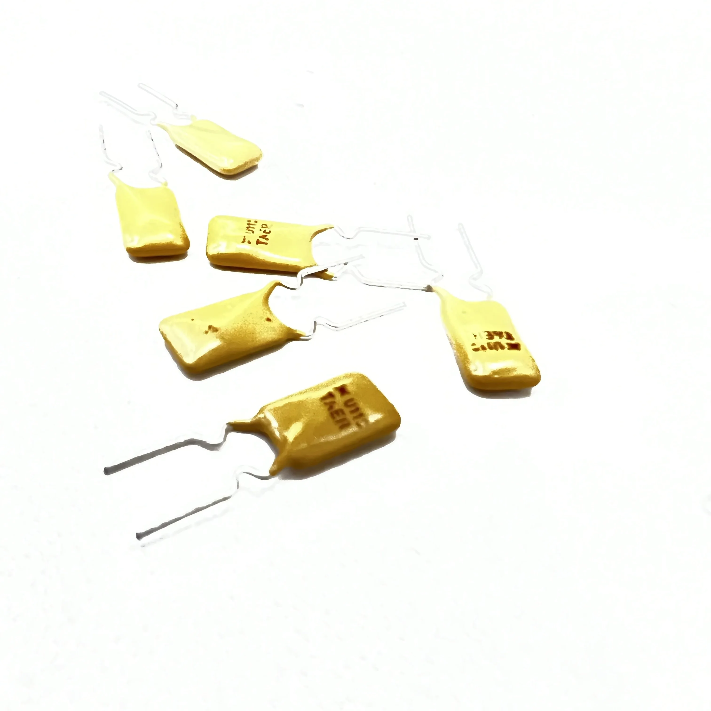Polymeric PTC Resettable Fuse 30V 1.1 A Ih Through Hole Radial, Disc RUEF110