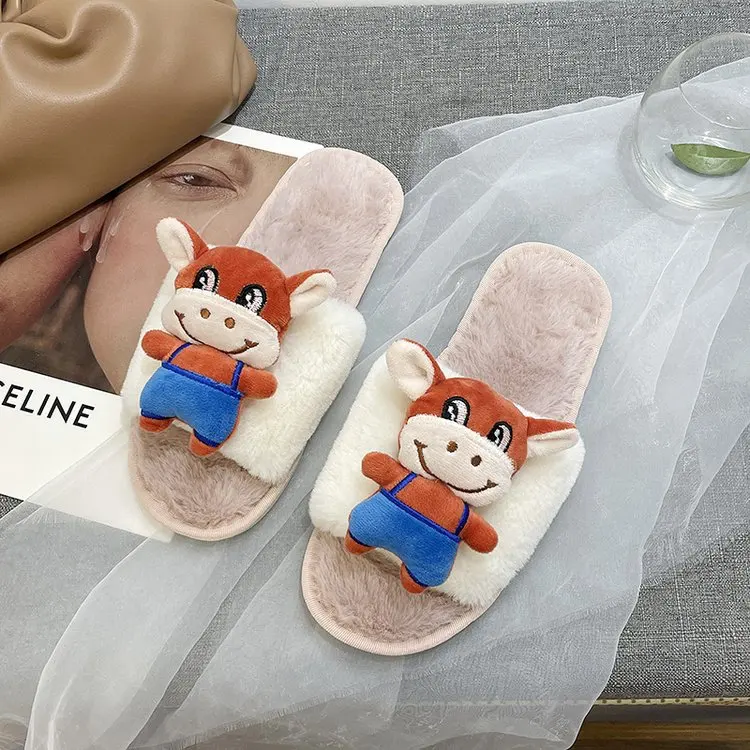 Autumn and Winter Ladies Cute Cow Cotton Slippers Slippers Ladies Plush Slippers Fashion Shoes Ladies Comfortable Women's Shoes