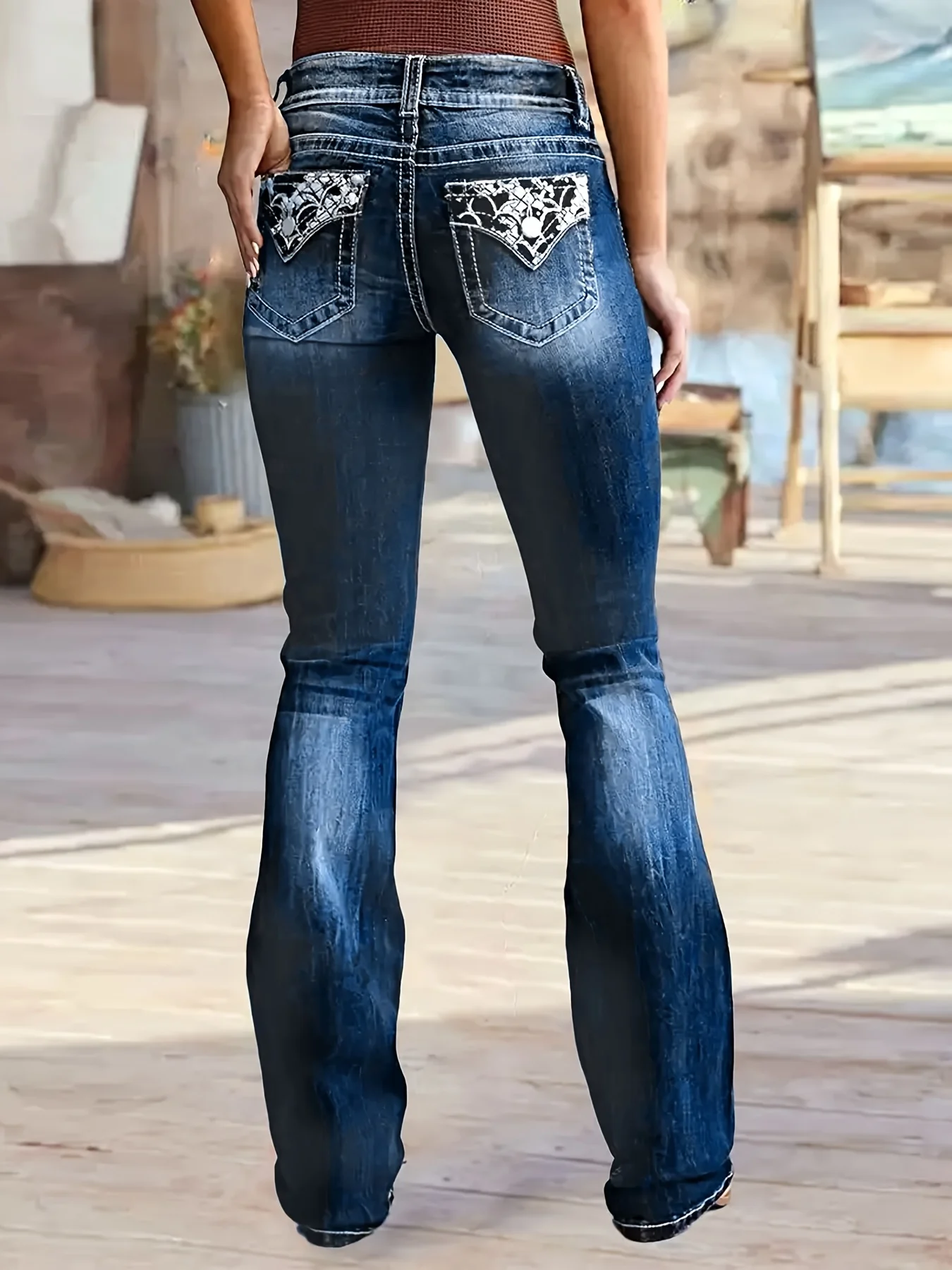 Low Rise Jeans 3
