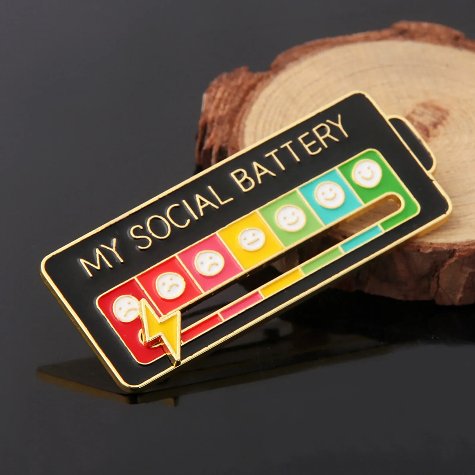 Enamel Pin Brooch Funny Enamel Pin My Social Battery Lapel Pin Move To The Mood As You Jewelry Artistic Brooch Metal Badge Valentines day gift