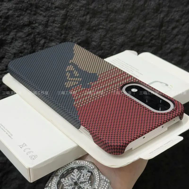 Slim Protective Carbon Fibre Grain Hard PC Back Cover