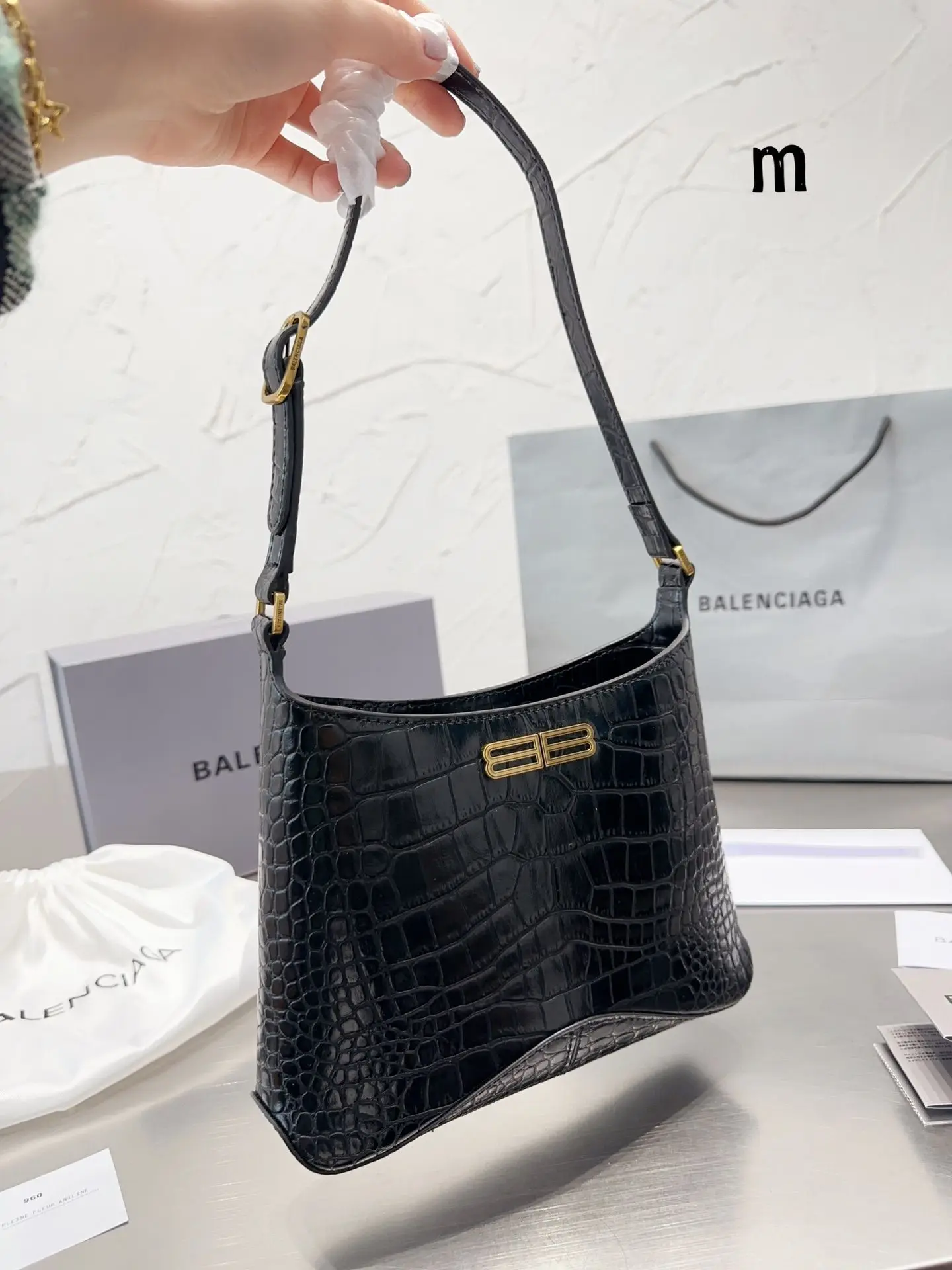 Сумочка BALENCIAGA 23см*16см
