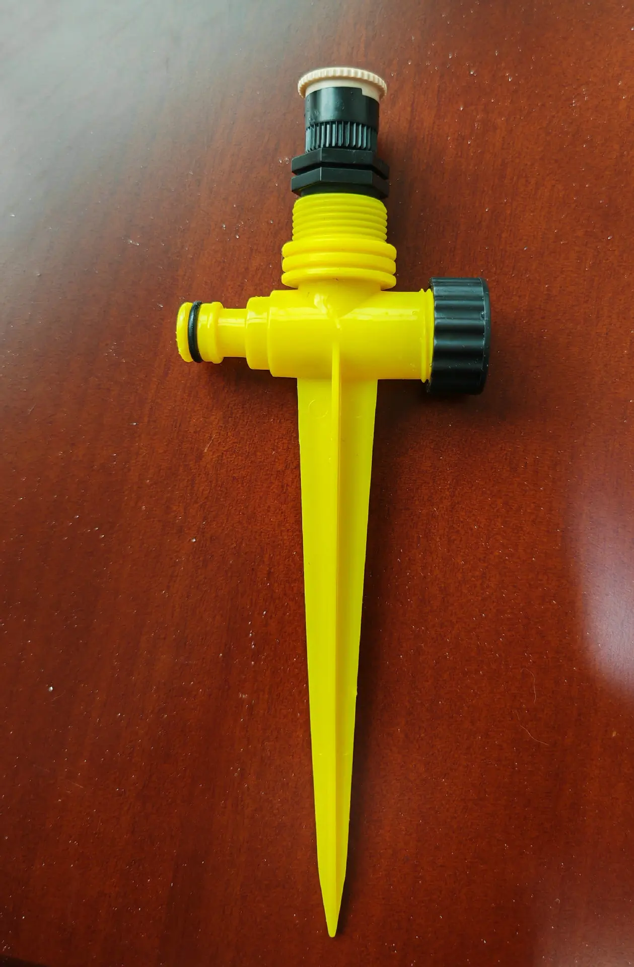 Garden Sprinkler 360° Rotation Irrigation Watering System Automatic Agriculture Lawn Farm Greenhouse Plant Sprinkler Nozzle Tool