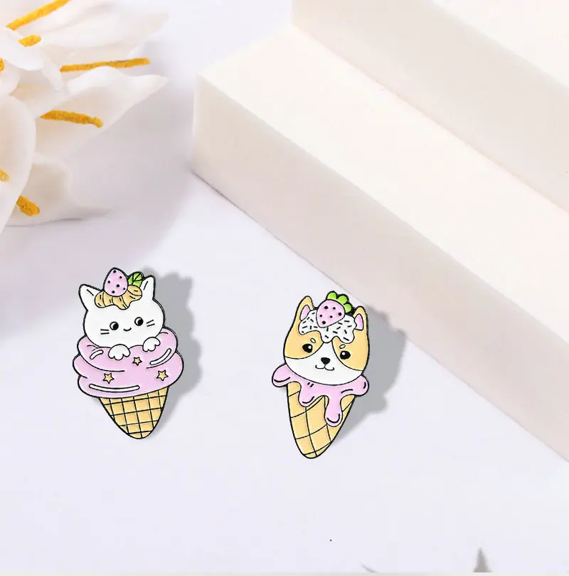 

10 PCS / LOT Ice Cream Enamel Pin Custom Cat Dog Kitten Puppy Cone Kawaii Brooches Bag Lapel Pin Animal Badge Cute Jewelry