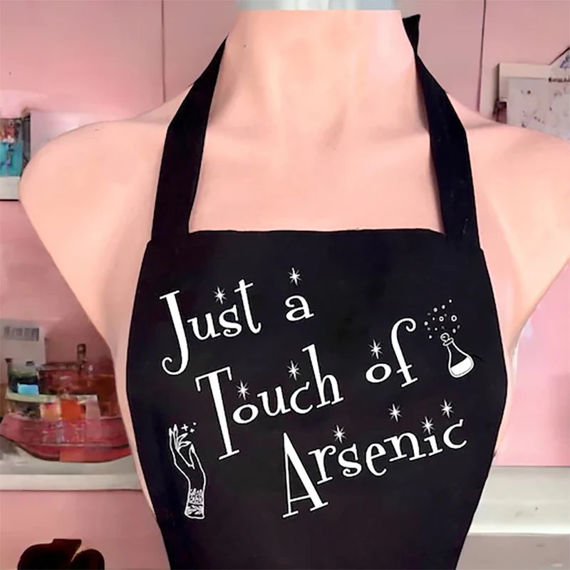 Nur ein Hauch von Arsen gotischen schwarzen Schürze Gothic Braut zu sein zukünftige Frau Braut dusche Halloween Junggesellen abschied Hausfrau Geschenk